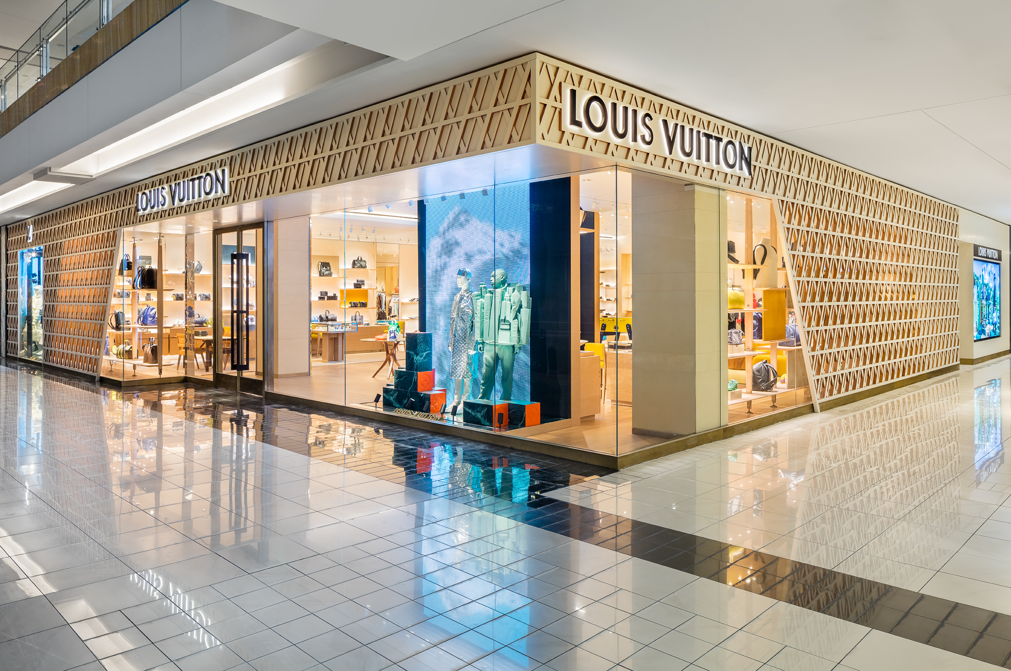 Louis Vuitton Houston menswear store exterior